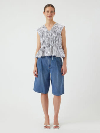 Y.A.S Ebba SL Top - Black White