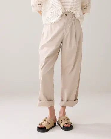 Summum Woman Cocoon chino pant lt wt aurora twill - Pebblebeige Summum Woman Cocoon chino pant lt wt aurora twill - Pebblebeige