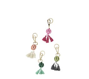 Madam Stoltz Round key hanger w/ beads Madam Stoltz Round key hanger w/ beads