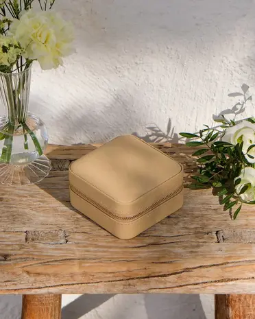 Maison Scarlett Sieradendoos Corinne - PU beige Maison Scarlett Sieradendoos Corinne - PU beige