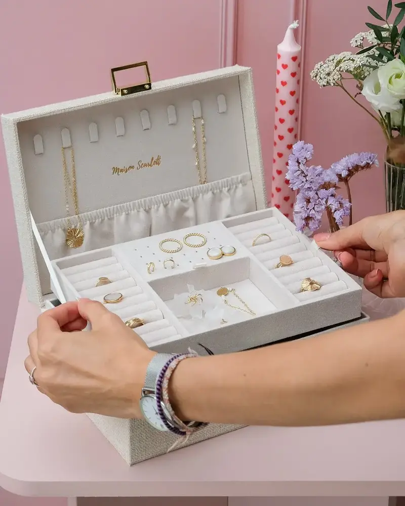 Maison Scarlett Sieradendoos Louise - Linnen Roze Maison Scarlett Sieradendoos Louise - Linnen Roze