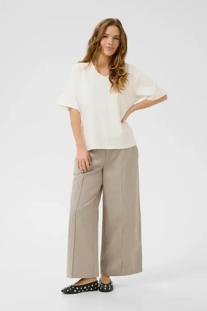 Culture Base Gith VN Tee - Spring Gardenia