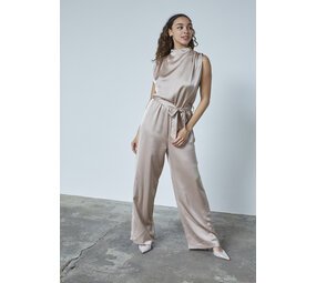 SistersPoint Guto Jumpsuit – Champagne