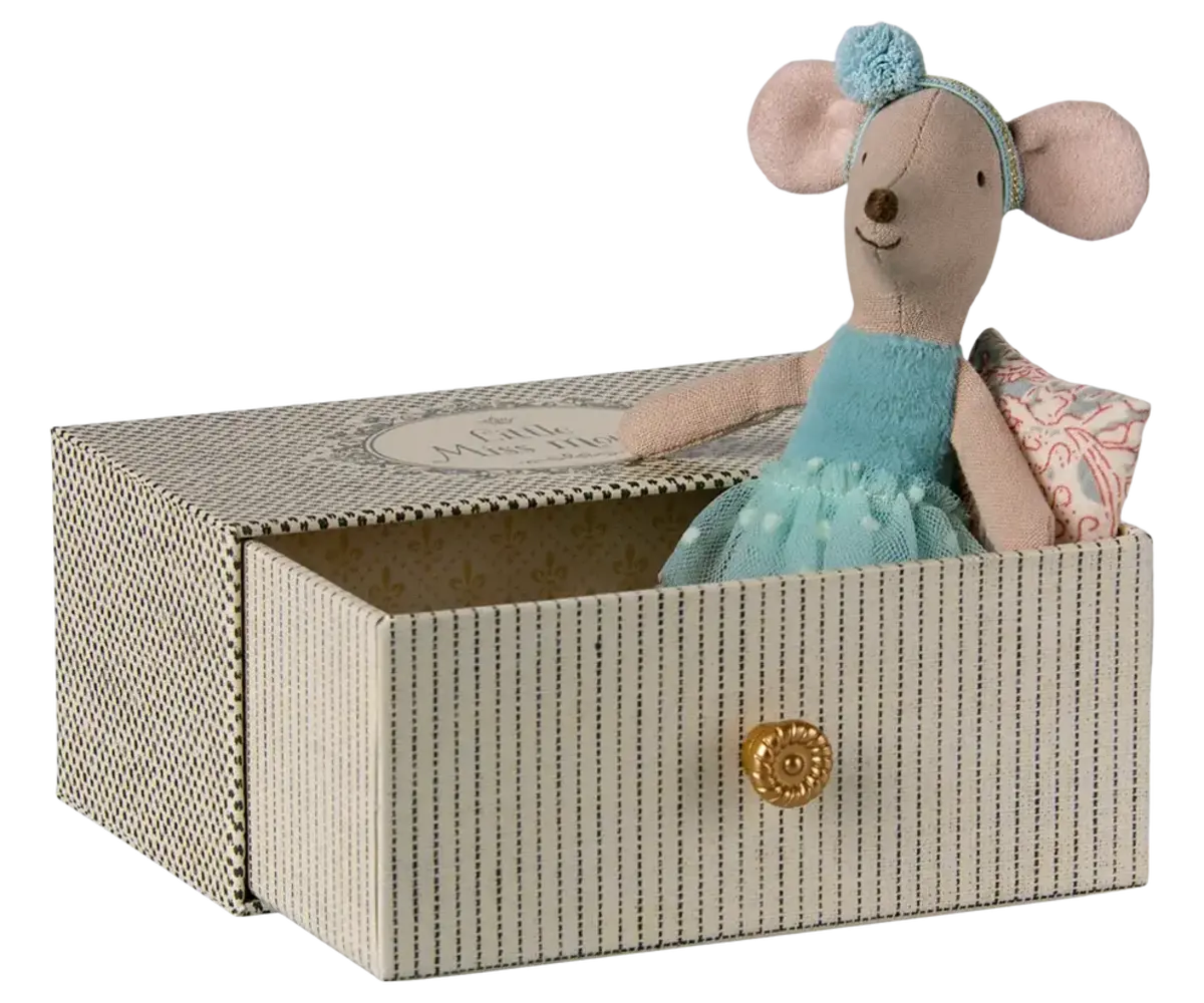 Maileg Dance mouse in daybed - Little sister