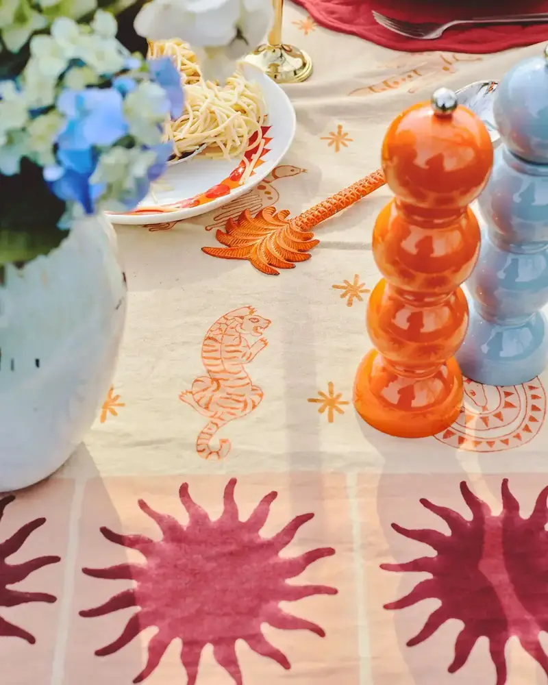 Casa Juna Tafelkleed Pink Wildlife Casa Juna Tafelkleed Pink Wildlife