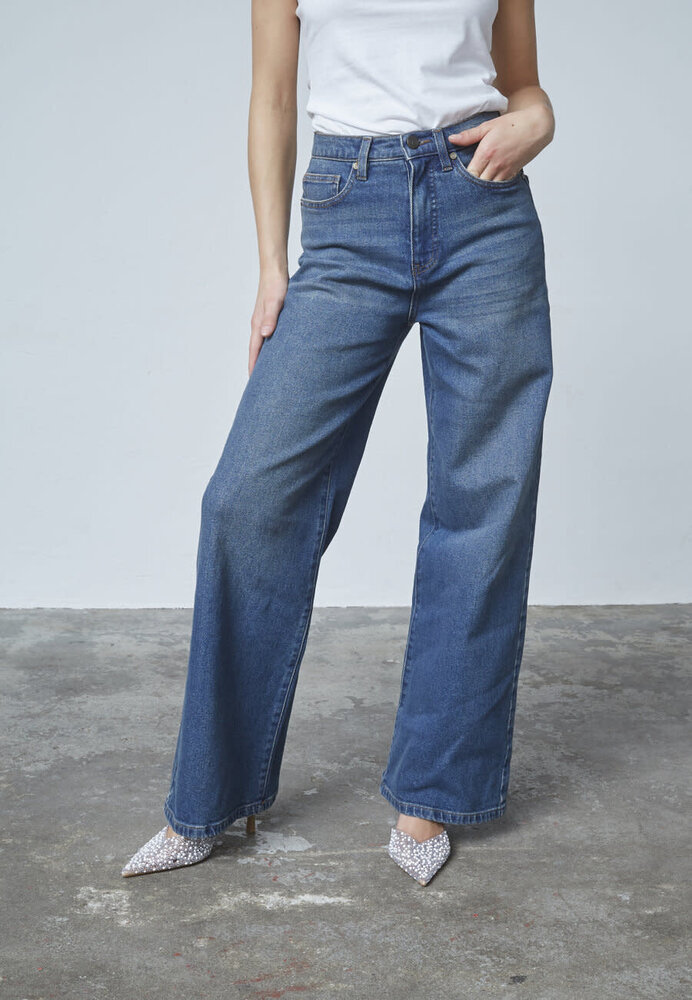 SistersPoint Owi Wide Jeans – Vintage Blue