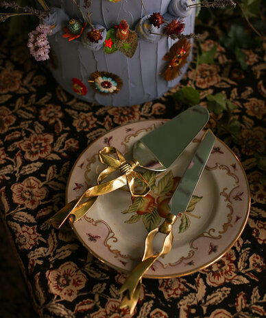 Doing Goods Riley Ribbon Cake Set in Giftbox Doing Goods Riley Ribbon Cake Set in Giftbox