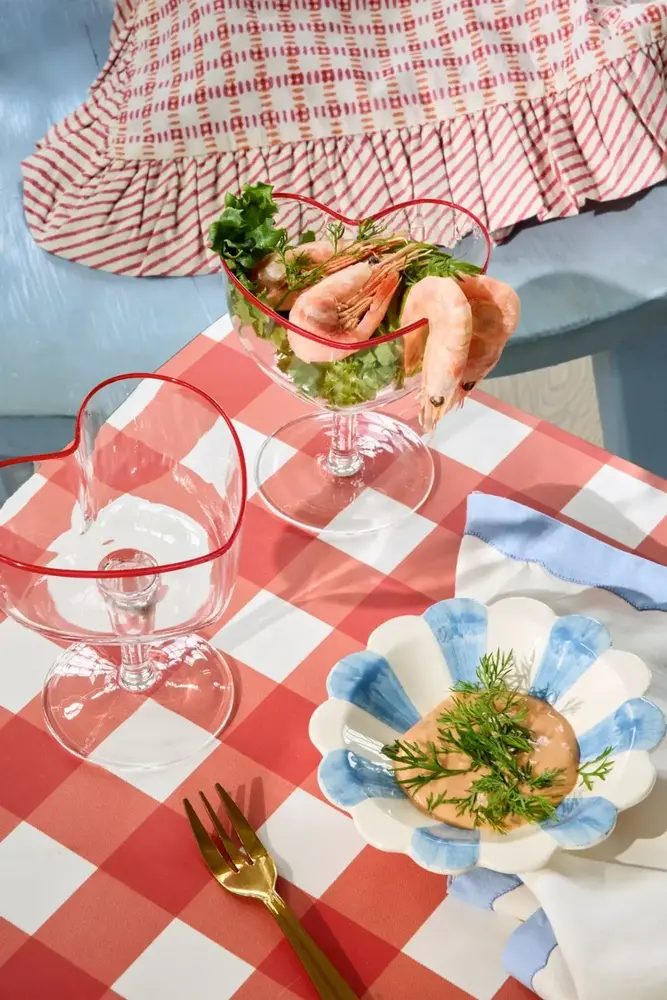 Rice Champagne Coupe Glass in Heart Shape Rice Champagne Coupe Glass in Heart Shape