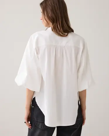 Summum Woman Blouse Cotton stretch – OffWhite Summum Woman Blouse Cotton stretch – OffWhite