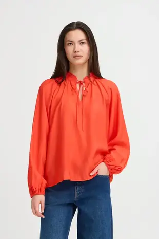 ICHI Karlani Blouse – Fiery Red
