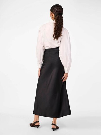Y.A.S Pella HW Maxi Skirt – Black Y.A.S Pella HW Maxi Skirt – Black