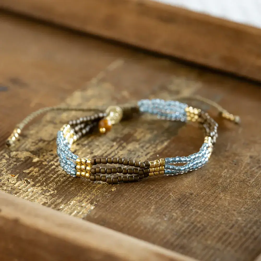 A Beautiful Story Harmonious Tiger Eye Bracelet GC