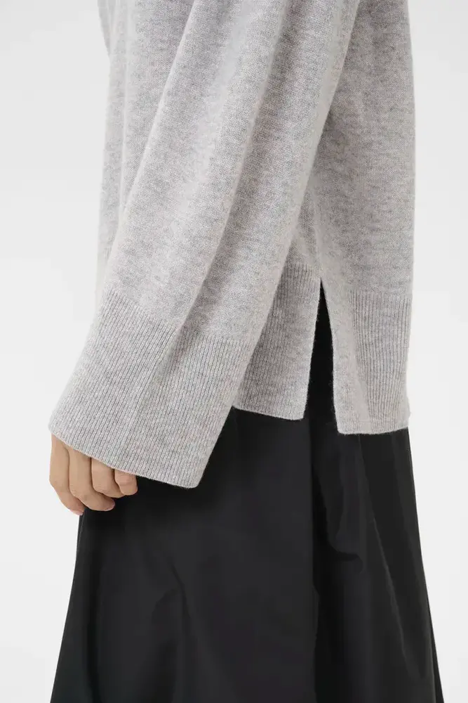 Culture Callie Arrow Oversized Pullover - Mid Grey Melange