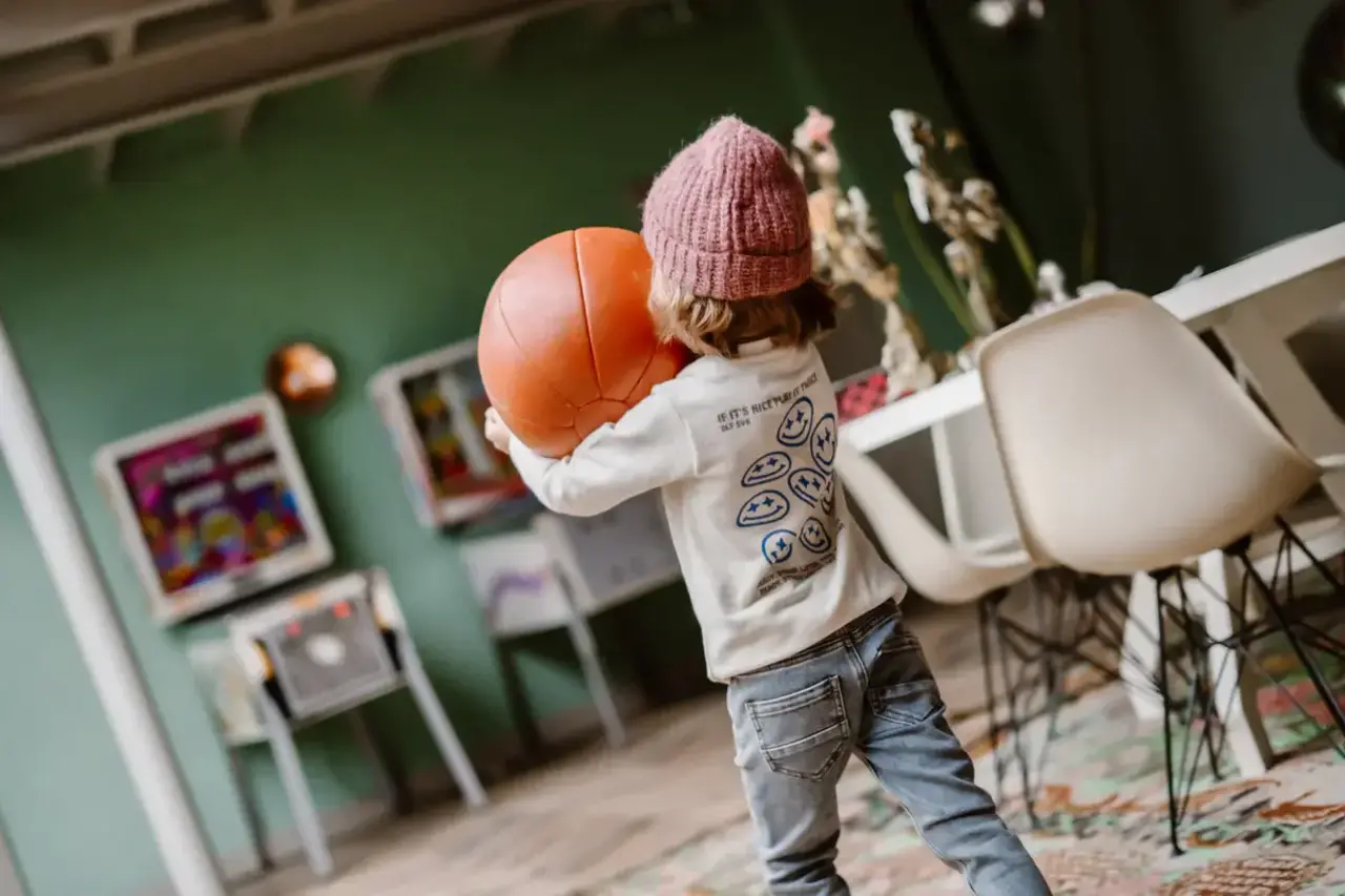 Daily7 T-shirt Longsleeve Backprint – Off White