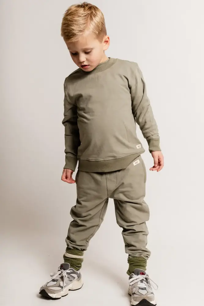 Baje Studio Sweater Savigny - Green Moss