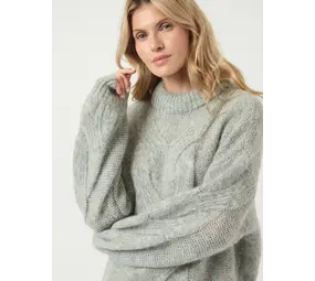 Y.A.S Luris Wool Blend Knit Pullover – Light Grey Melange Silver Y.A.S Luris Wool Blend Knit Pullover – Light Grey Melange Silver