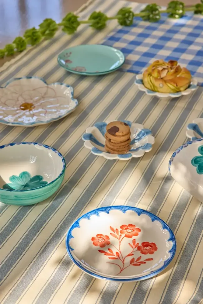 Rice Ceramic Cake Plate - Vintage Flower Rice Ceramic Cake Plate - Vintage Flower