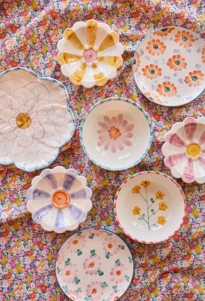 Rice Ceramic Flower Dipping Bowl - Stripes Pink Rice Ceramic Flower Dipping Bowl - Stripes Pink