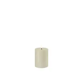 Uyuni LED pillar candle, Oyster grey, Smooth, 7,8x10 cm Uyuni LED pillar candle, Oyster grey, Smooth, 7,8x10 cm