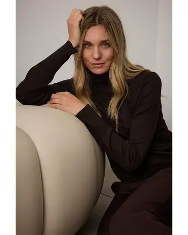 Corel Amsterdam Thamar Rollneck brown Corel Amsterdam Thamar Rollneck brown