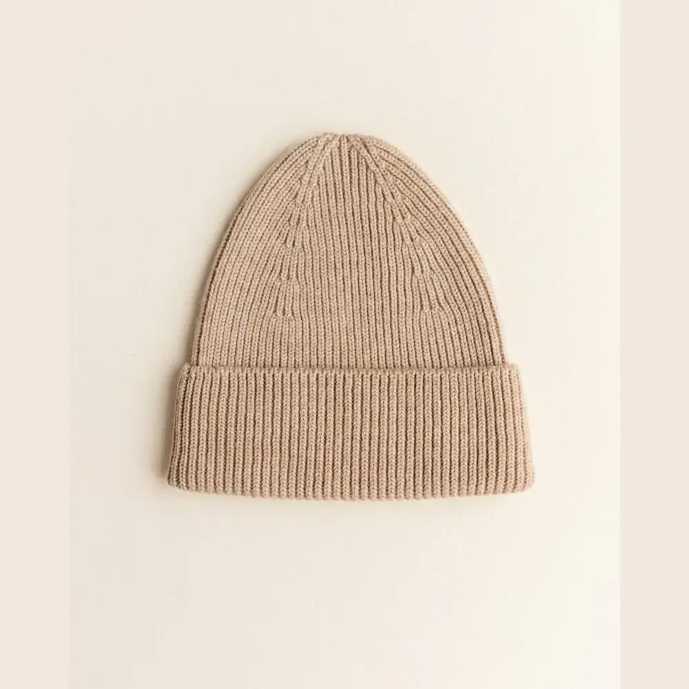 Hvid Beanie Fonzie NEWBORN - Sand