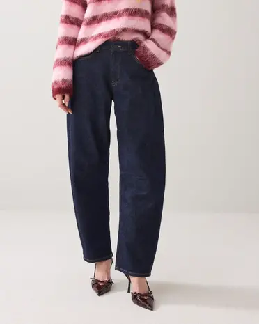 Summum Woman Jeans cocoon leg Twill comford denim – Nightbluedenim Summum Woman Jeans cocoon leg Twill comford denim – Nightbluedenim