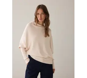 Summum Woman Sweater Viscose blend knit – Ivory Summum Woman Sweater Viscose blend knit – Ivory