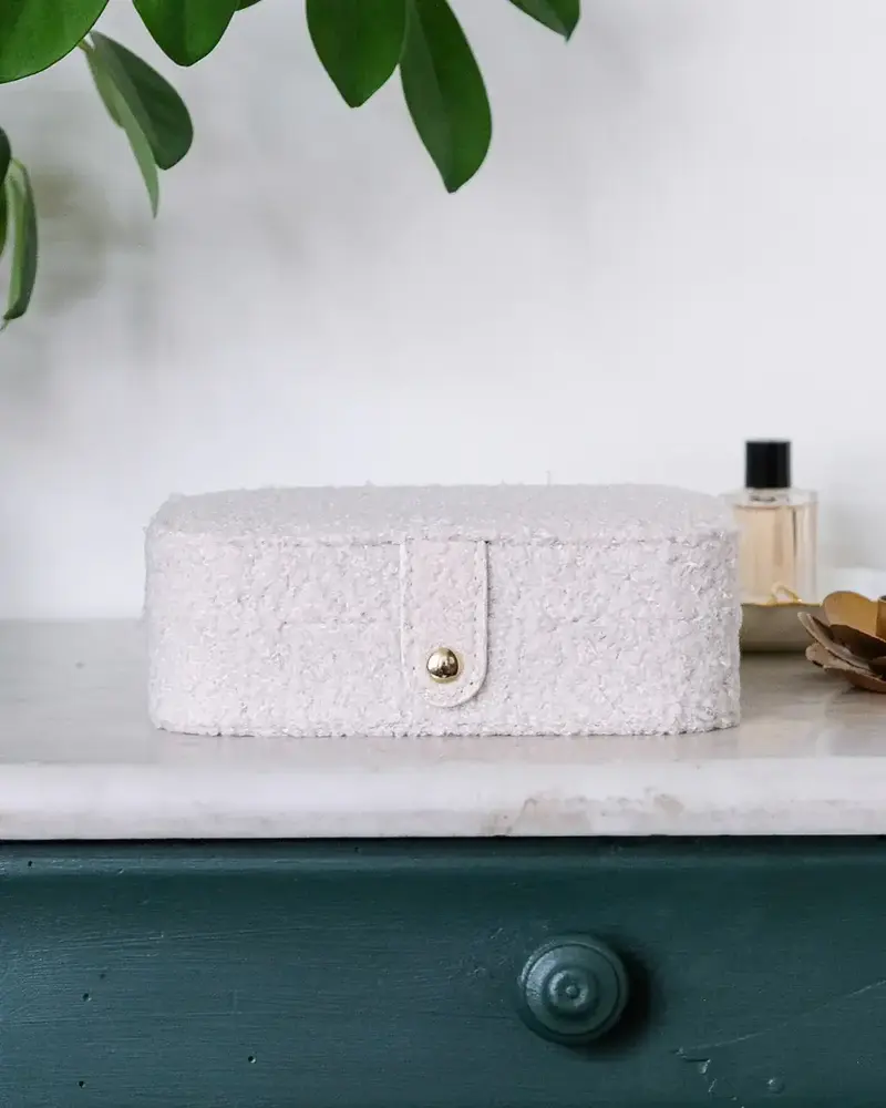 Maison Scarlett Sieradendoos Brigitte - Teddy Blanc Maison Scarlett Sieradendoos Brigitte - Teddy Blanc