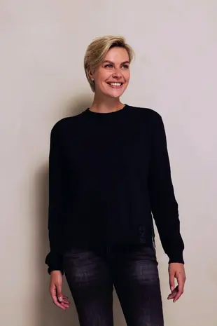 Zhrill Trui Feira - Black Zhrill Trui Feira - Black