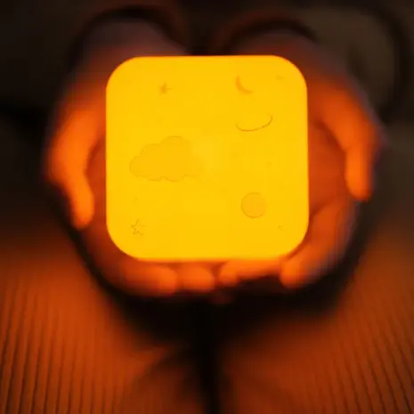 Cloud-B CLOUD-B - Cube B - Ruimte Cloud-B CLOUD-B - Cube B - Ruimte