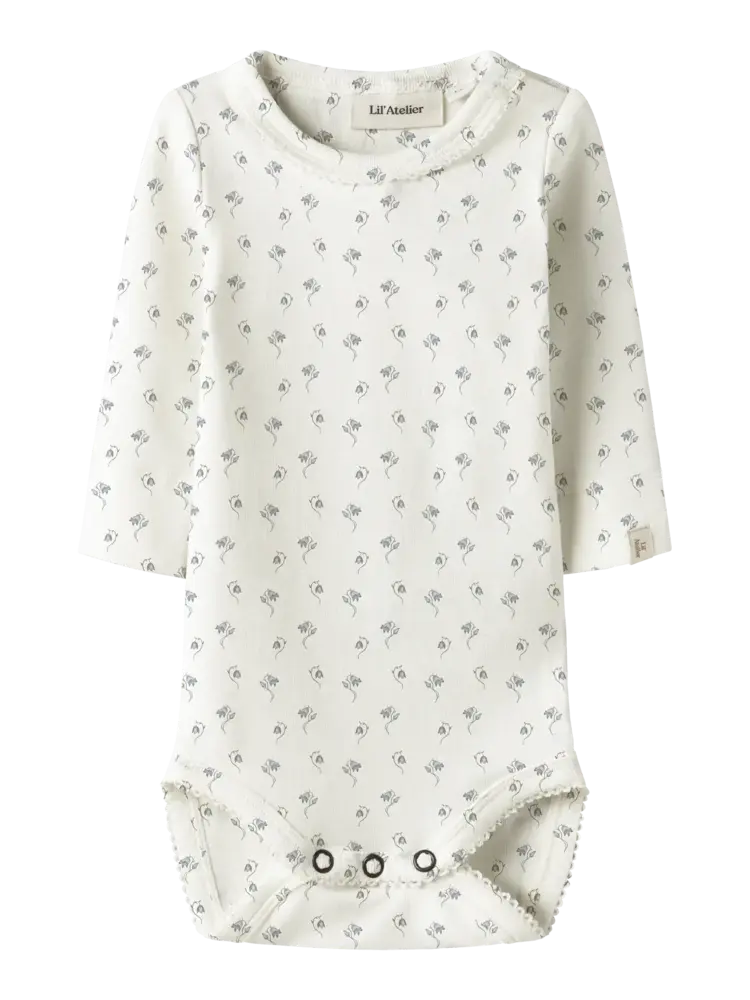 Lil' Atelier Gayo Sag LS Slim Body - Coconut Milk Bell Flower Lil' Atelier Gayo Sag LS Slim Body - Coconut Milk Bell Flower