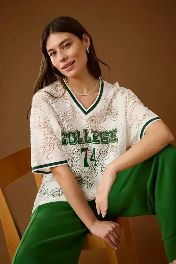 Culture College Olu Tshirt – Spring Gardenia