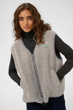 Culture Catina Teddy Waistcoat – Drizzle