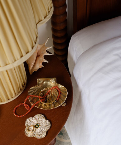 Doing Goods Faye Flower White - Medium