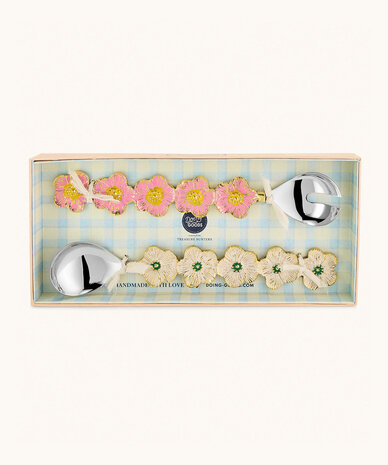 Doing Goods Faye Flower Salad Server Set in Giftbox