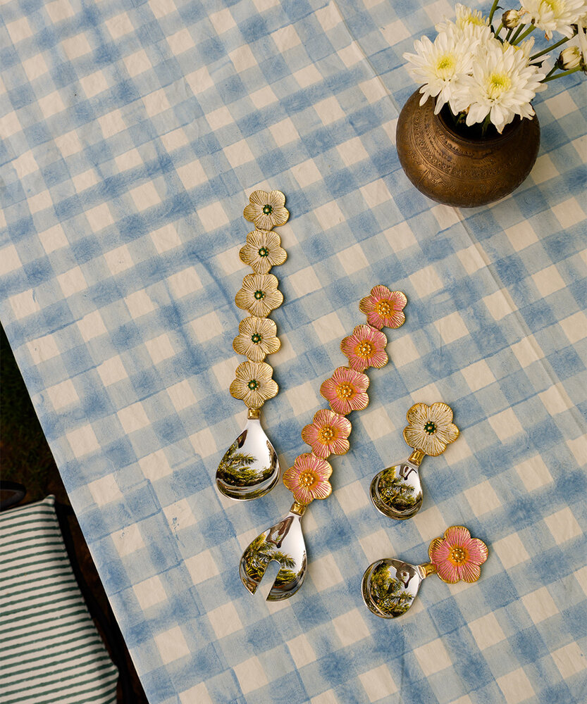 Doing Goods Faye Flower Salad Server Set in Giftbox