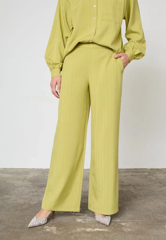 SistersPoint Verina Pants - Lime Pinstripe