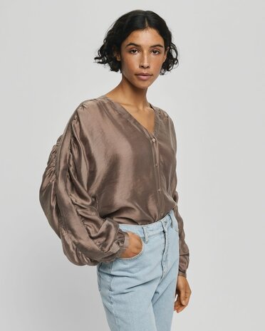 MSCH Ramona Rikkelia Volume Shirt – Mountain Trail