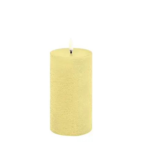 Uyuni LED pillar candle Rustic - 7,8x15 cm  Wheat Yellow