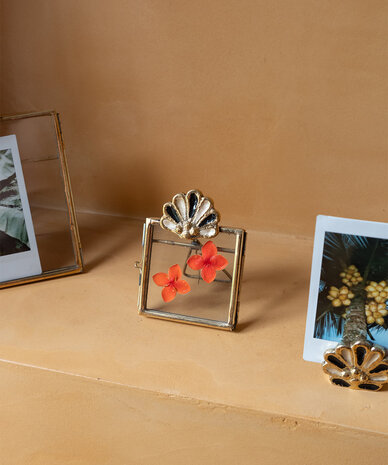 Doing Goods Rosie Roset Frame Mini