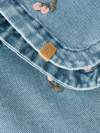 Lil' Atelier Devan Loose dnm emb Jacket - Medium Blue Denim Cherry