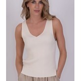 The Clothed Top Serres - Perfectly Pale