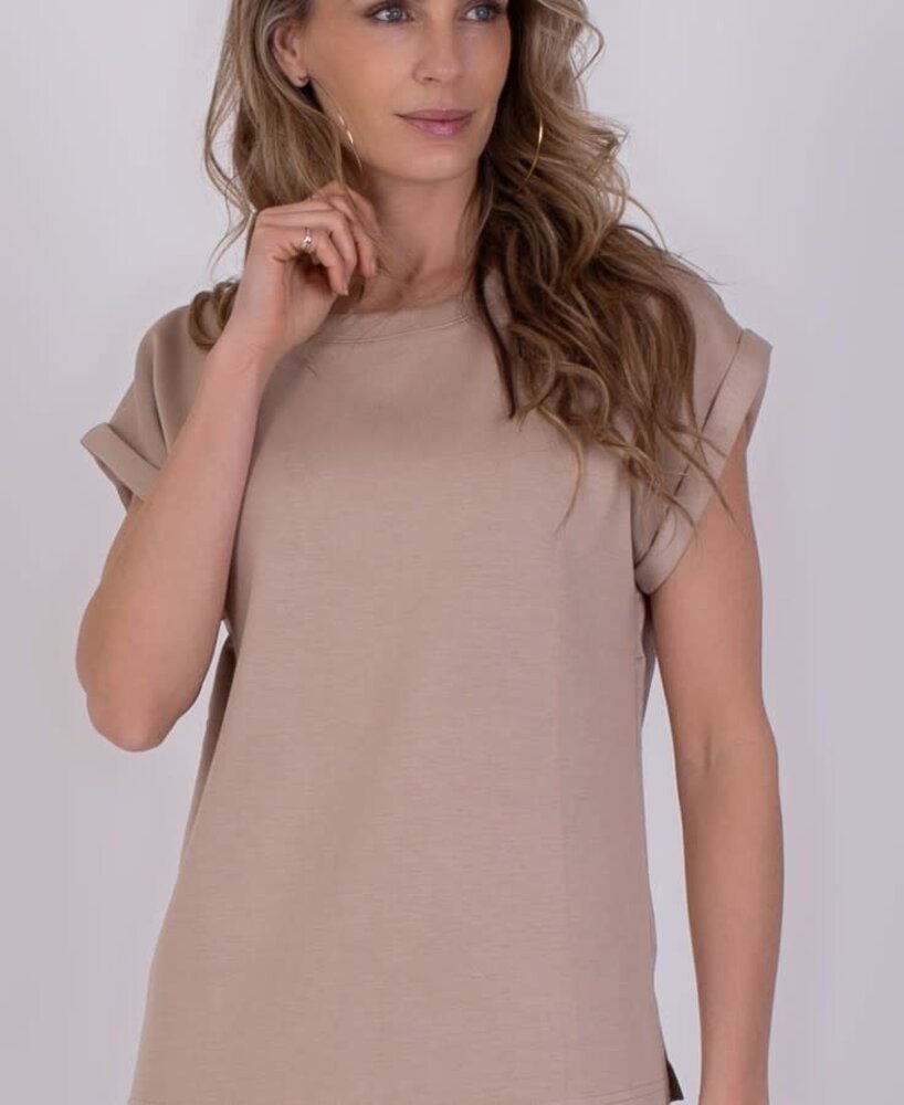 The Clothed Top Troje - Perfectly Pale