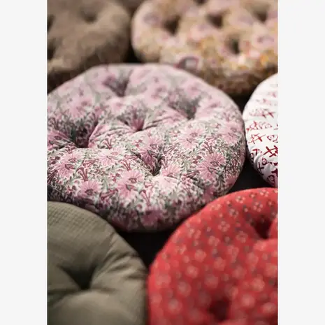 Madam Stoltz Round cotton chair pad - Pink, green, maroon