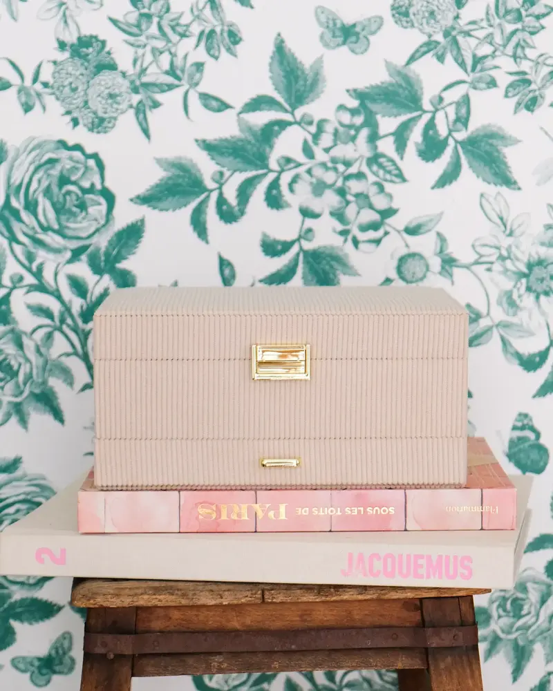 Maison Scarlett Sieradendoos Denise - Corduroy Beige Maison Scarlett Sieradendoos Denise - Corduroy Beige