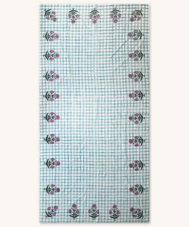 Doing Goods Iris Table Throw