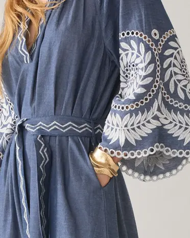 Summum Woman Dress Chambray embroidered - Indigo Summum Woman Dress Chambray embroidered - Indigo