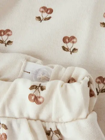 Lil' Atelier Layo Pant – Coconut Milk Cherry