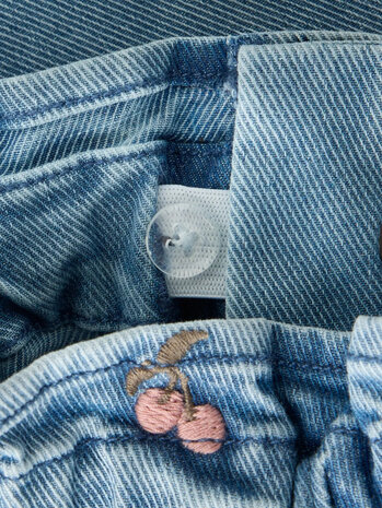 Lil' Atelier Deva Loose Emb Jeans - Medium Blue Denim Cherry