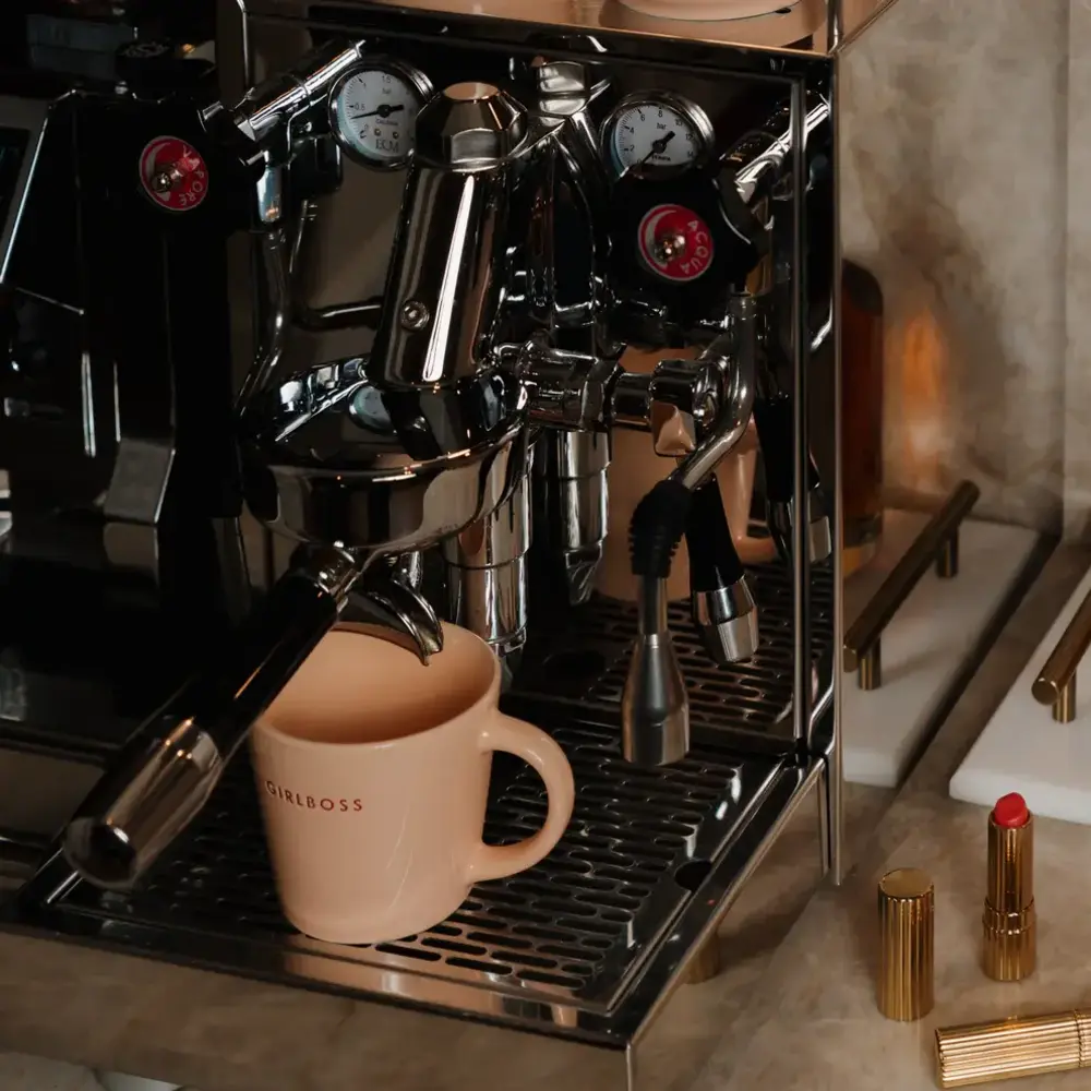 Vondels Ceramic cappuccino cup GIRLBOSS